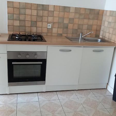 F2 Plages Du Debarquement Appartement Grandcamp-Maisy Buitenkant foto